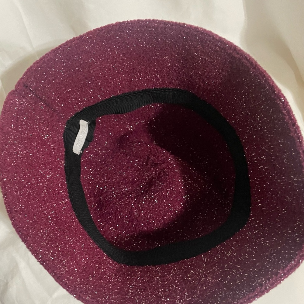 Elegant Sparkling Purple Women's Hat